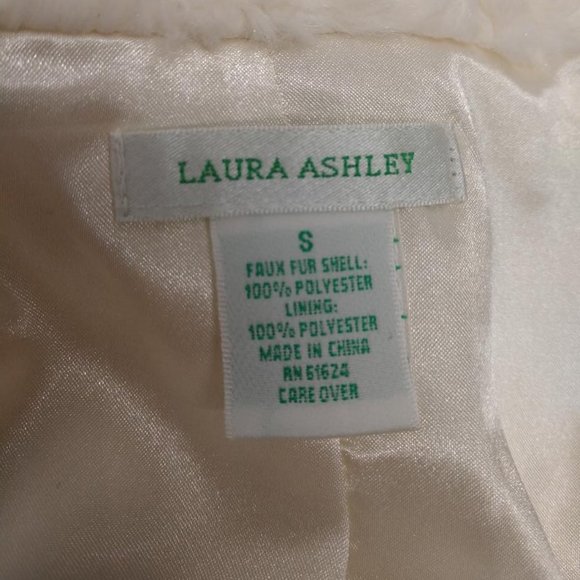 Laura Ashley White Faux White Fur Jacket - Small - Picture 9 of 10
